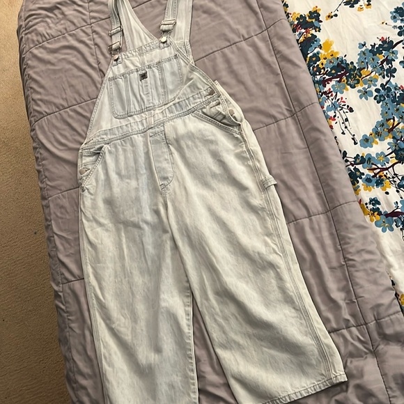 UNIONBAY Denim - Super cute capri-ish overalls… in super good condition… super light denim